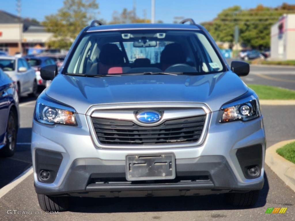 2020 Forester 2.5i - Ice Silver Metallic / Black photo #2