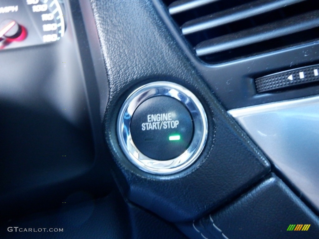 2019 Suburban Premier 4WD - Black / Jet Black photo #29