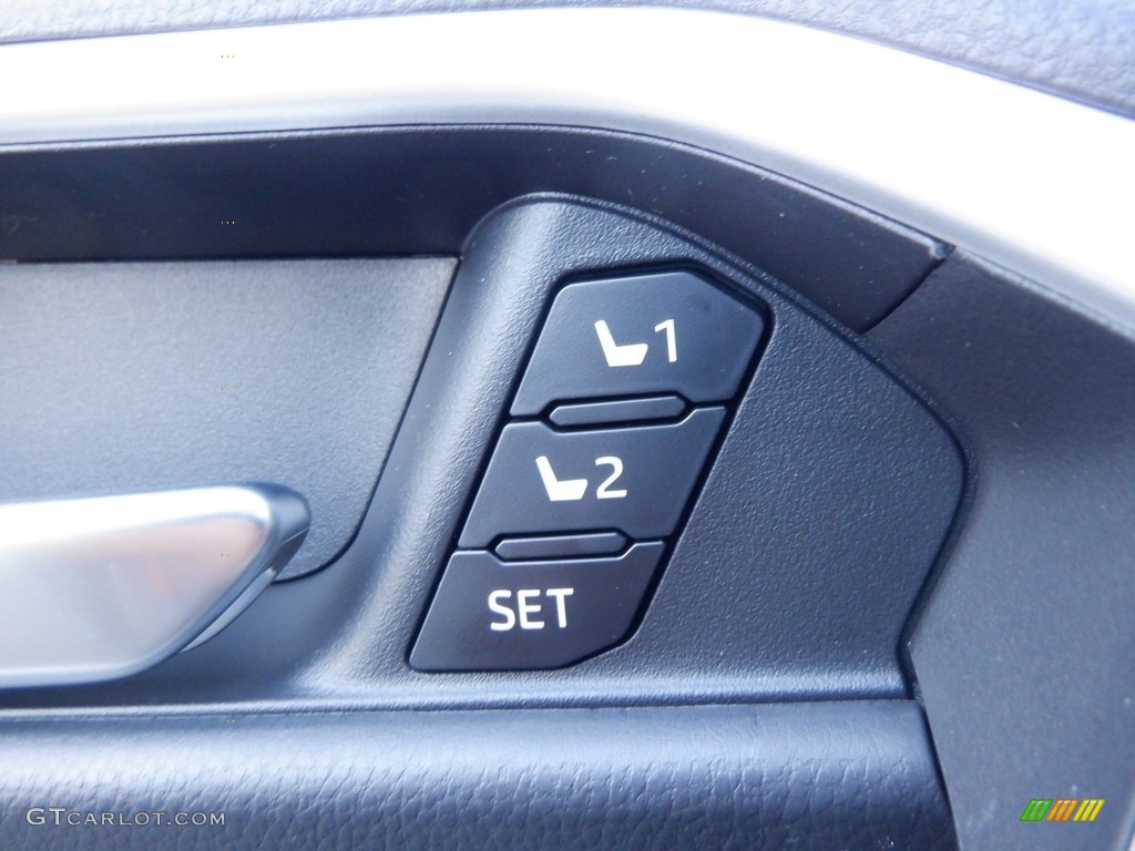 2024 RAV4 XLE Premium AWD - Wind Chill Pearl / Black photo #9