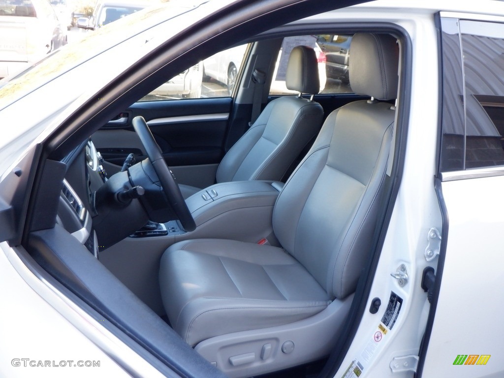 2019 Highlander XLE AWD - Blizzard Pearl White / Ash photo #15