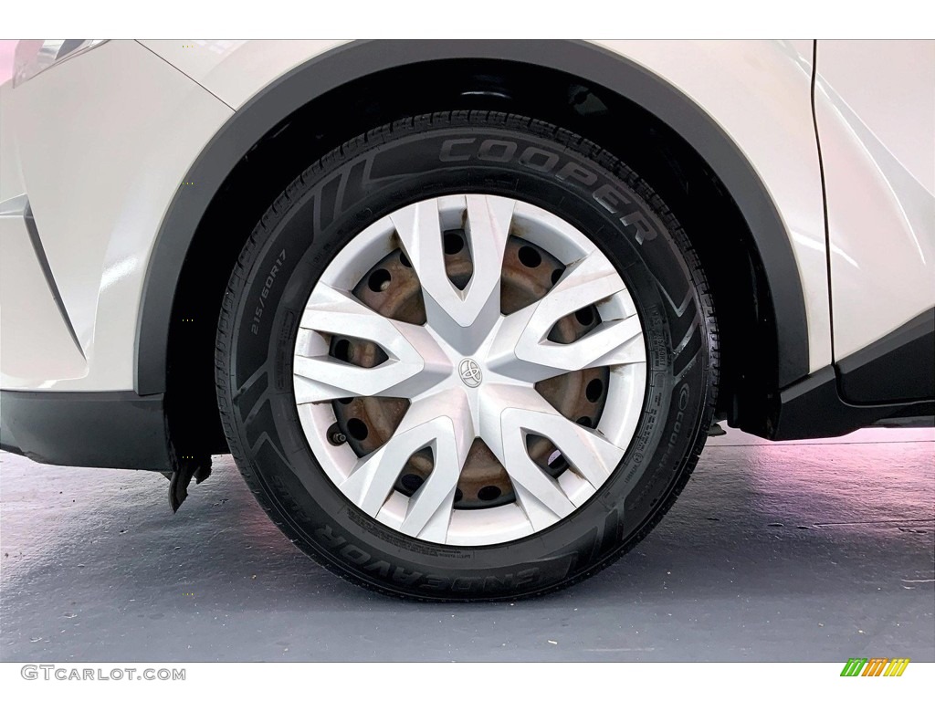 2019 Toyota C-HR LE Wheel Photos