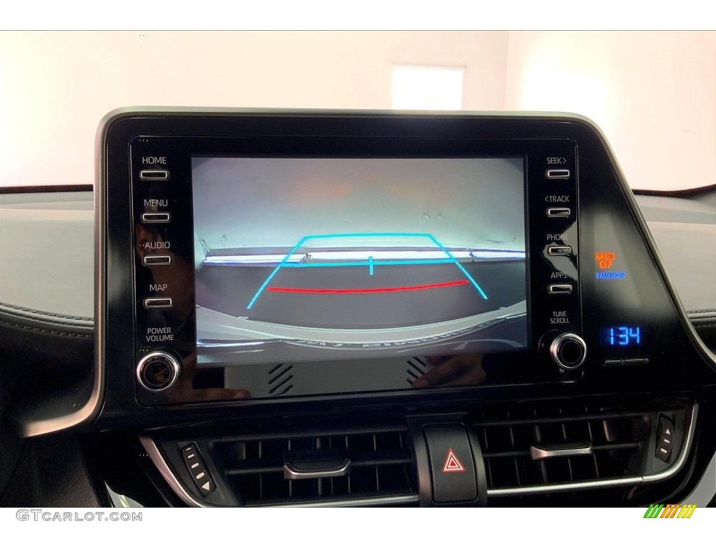 2019 Toyota C-HR LE Controls Photos