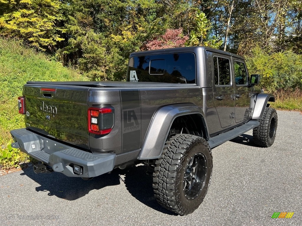 2021 Gladiator High Altitude 4x4 - Granite Crystal Metallic / Black photo #41