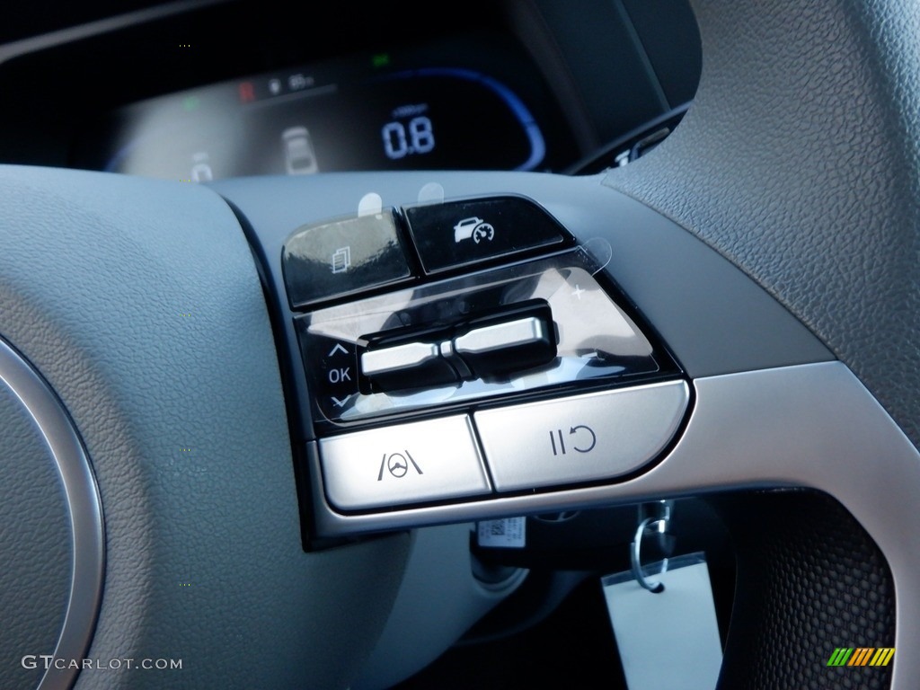 2024 Hyundai Elantra SE Steering Wheel Photos