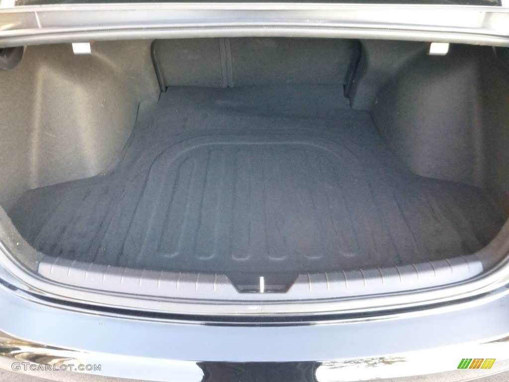 2021 Kia K5 GT-Line Trunk Photos