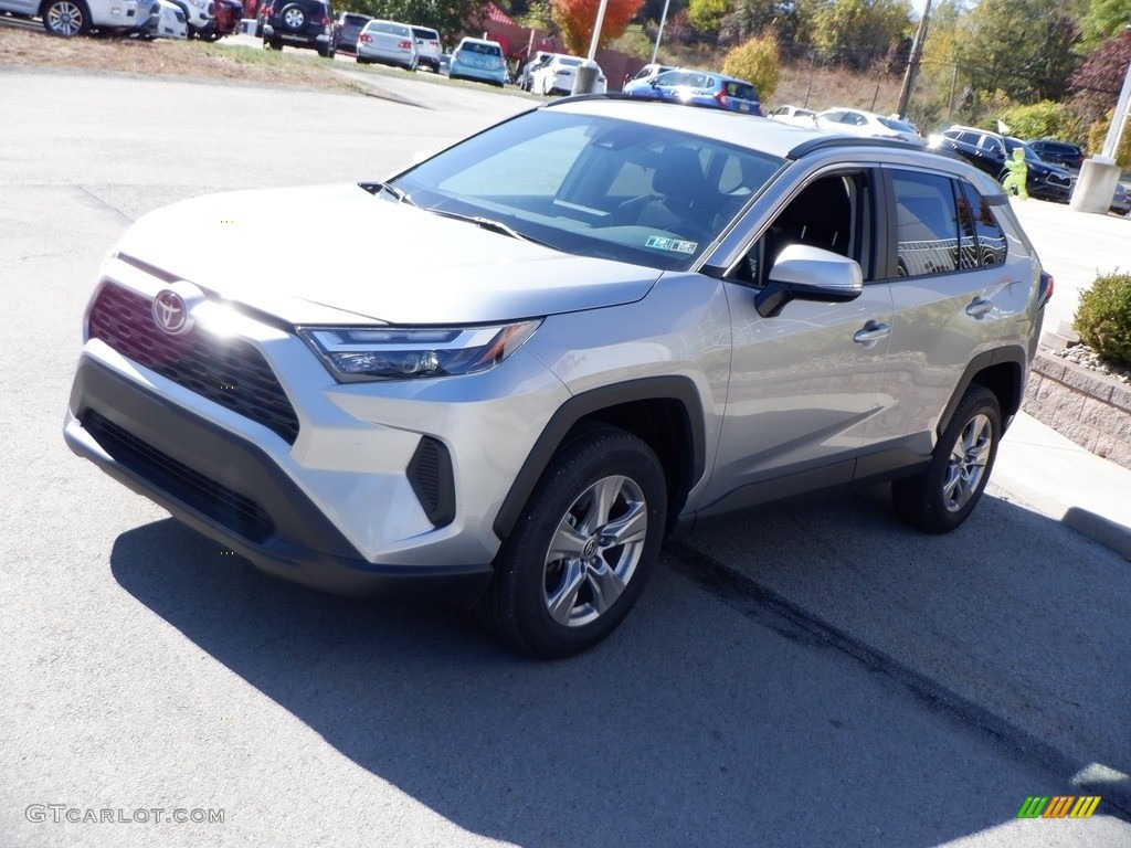 2023 RAV4 XLE AWD - Silver Sky Metallic / Black photo #5