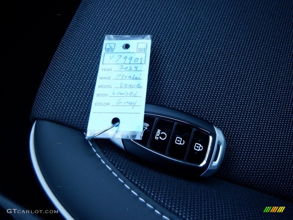 2024 Hyundai Venue Limited Keys Photo #146716918