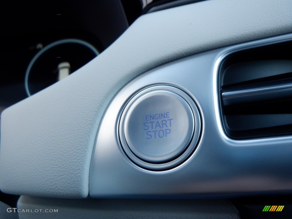 2024 Hyundai Palisade Calligraphy AWD Controls Photo #146716978