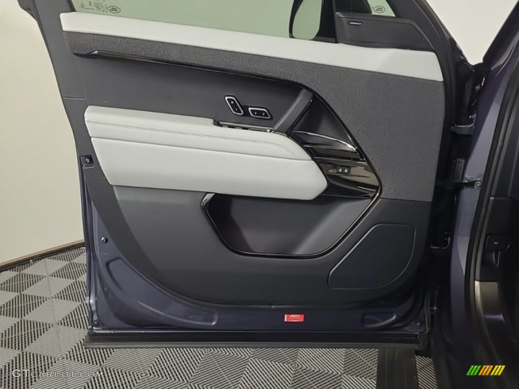 2023 Land Rover Range Rover Sport SE Light Cloud Door Panel Photo #146718064