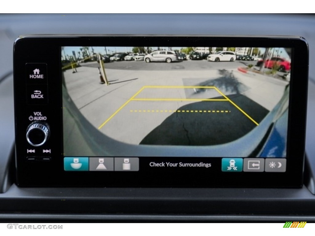 2024 Pilot Touring AWD - Platinum White Pearl / Black photo #12