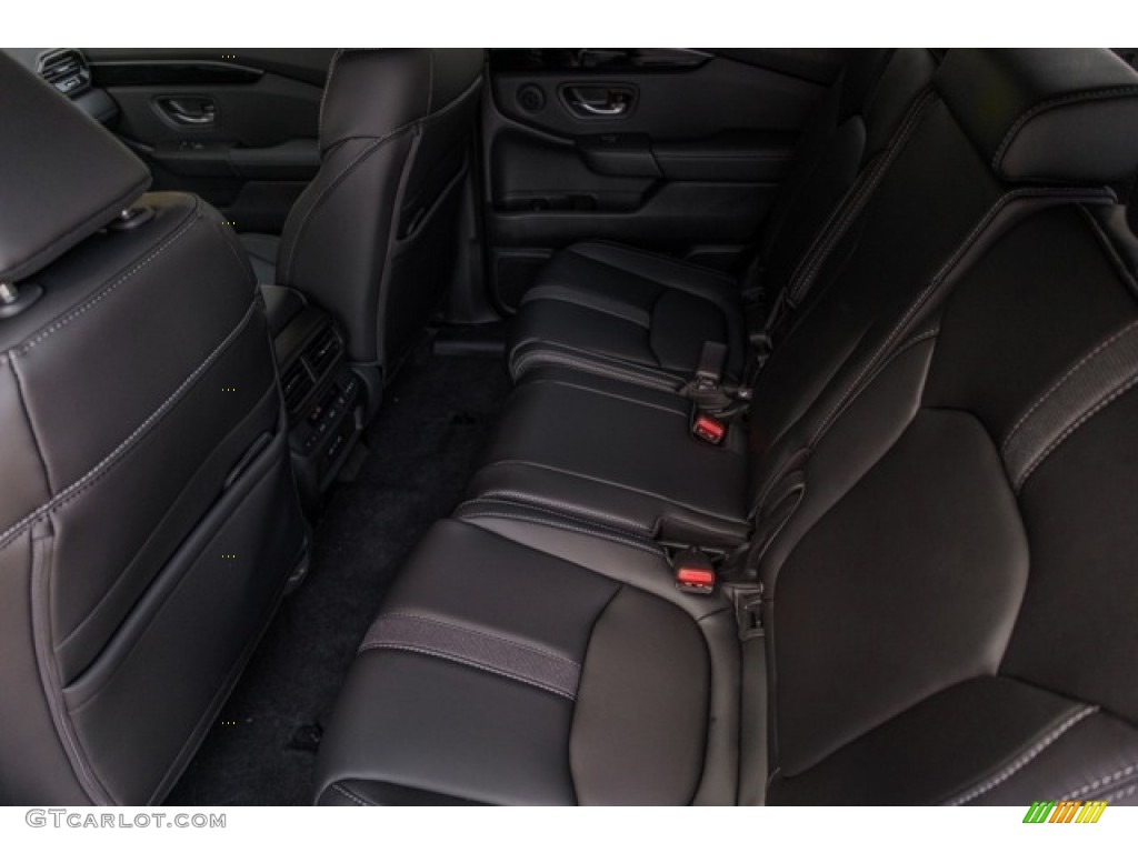 2024 Pilot Touring AWD - Platinum White Pearl / Black photo #14