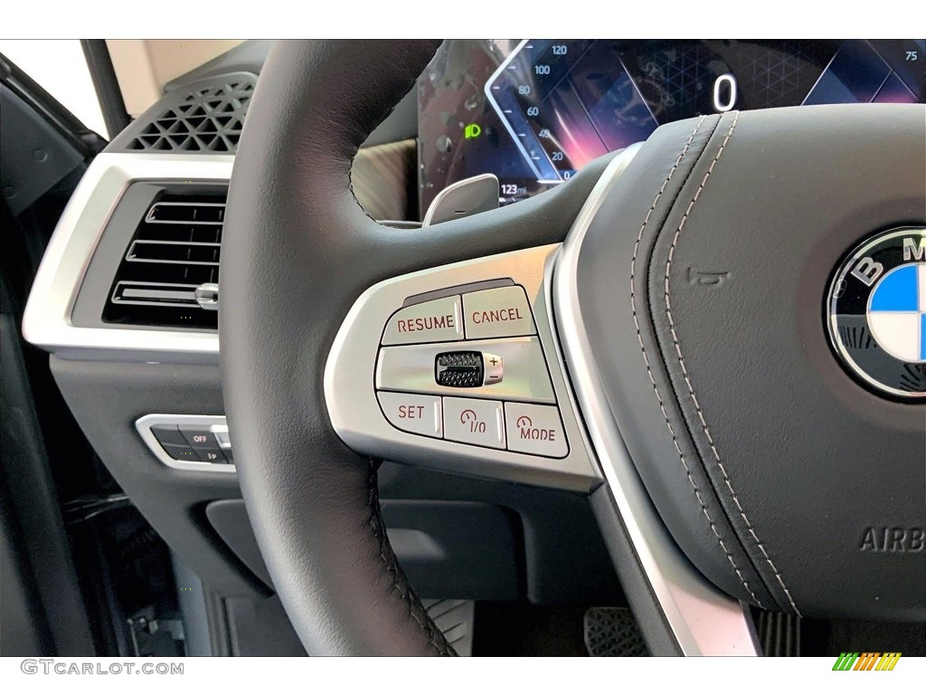 2023 BMW X7 xDrive40i Tartufo Steering Wheel Photo #146718352