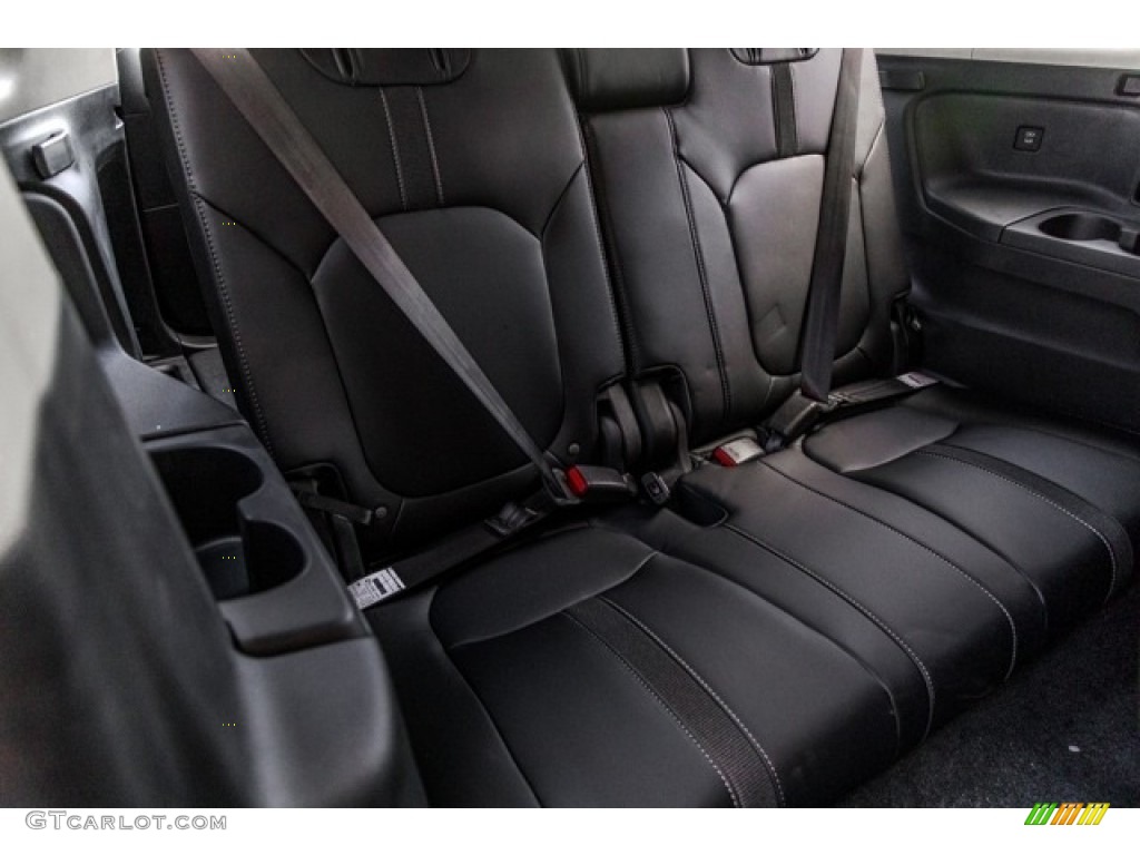 2024 Pilot Touring AWD - Platinum White Pearl / Black photo #26