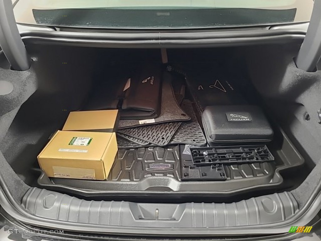 2024 Jaguar XF P250 R-Dynamic SE Trunk Photos