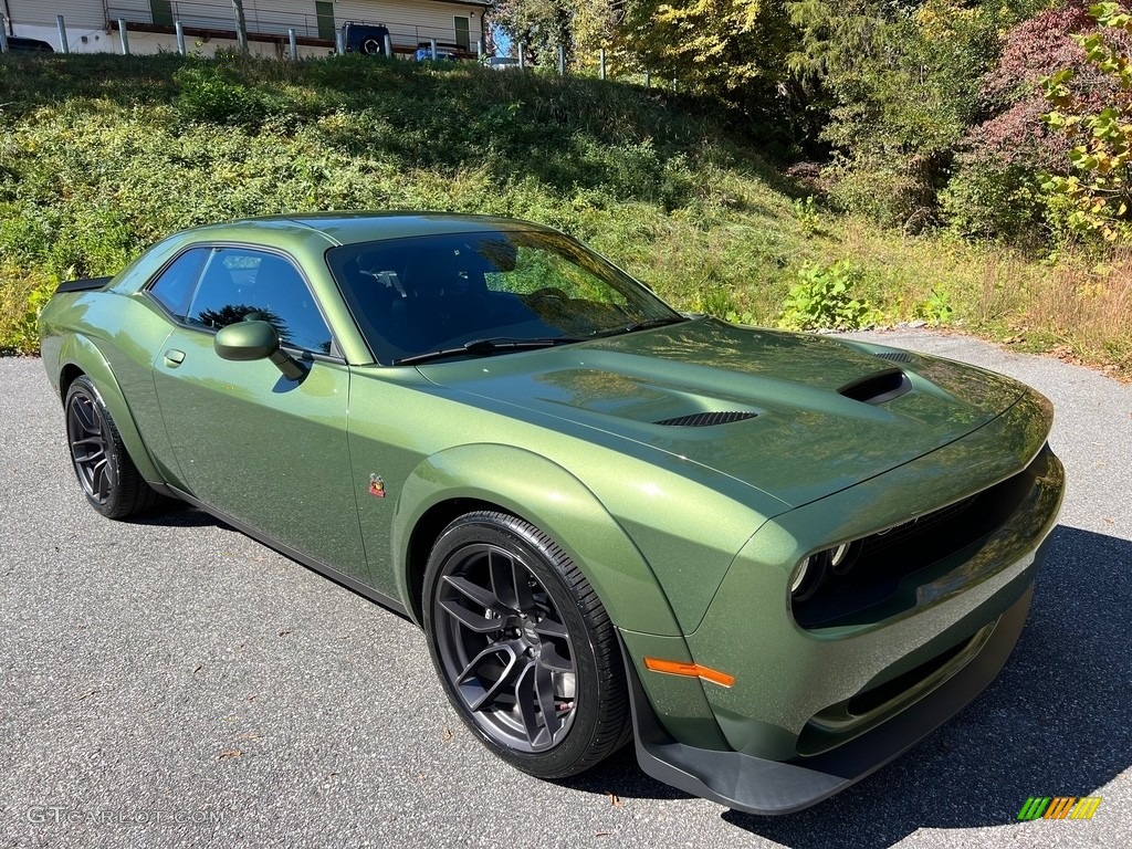 2021 Dodge Challenger R/T Scat Pack Widebody Exterior Photos