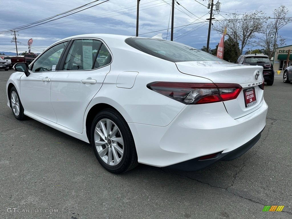 Super White 2022 Toyota Camry LE Exterior Photo #146719618