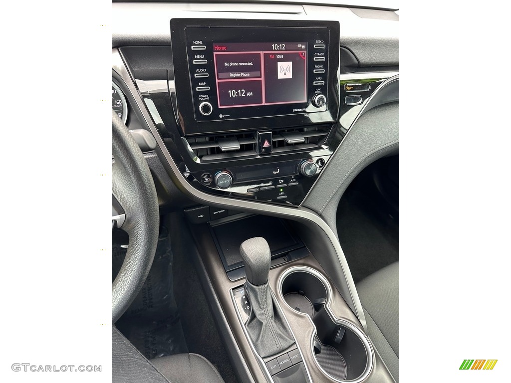 2022 Toyota Camry LE Controls Photo #146719672