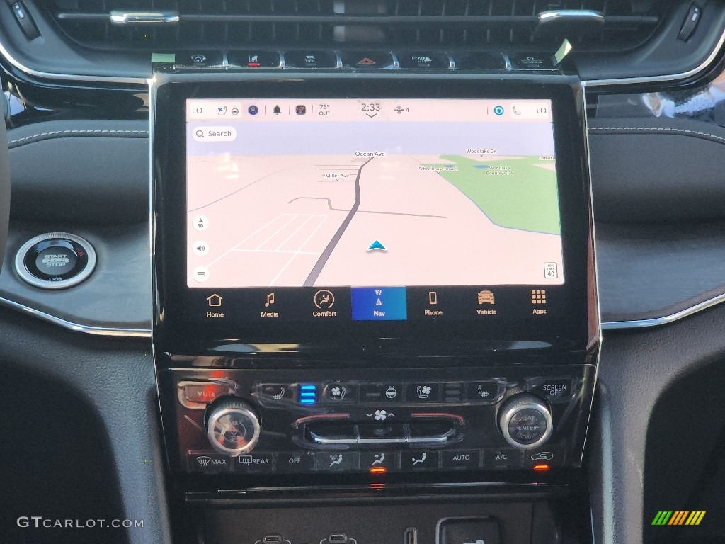 2024 Jeep Grand Cherokee Overland 4x4 Navigation Photos