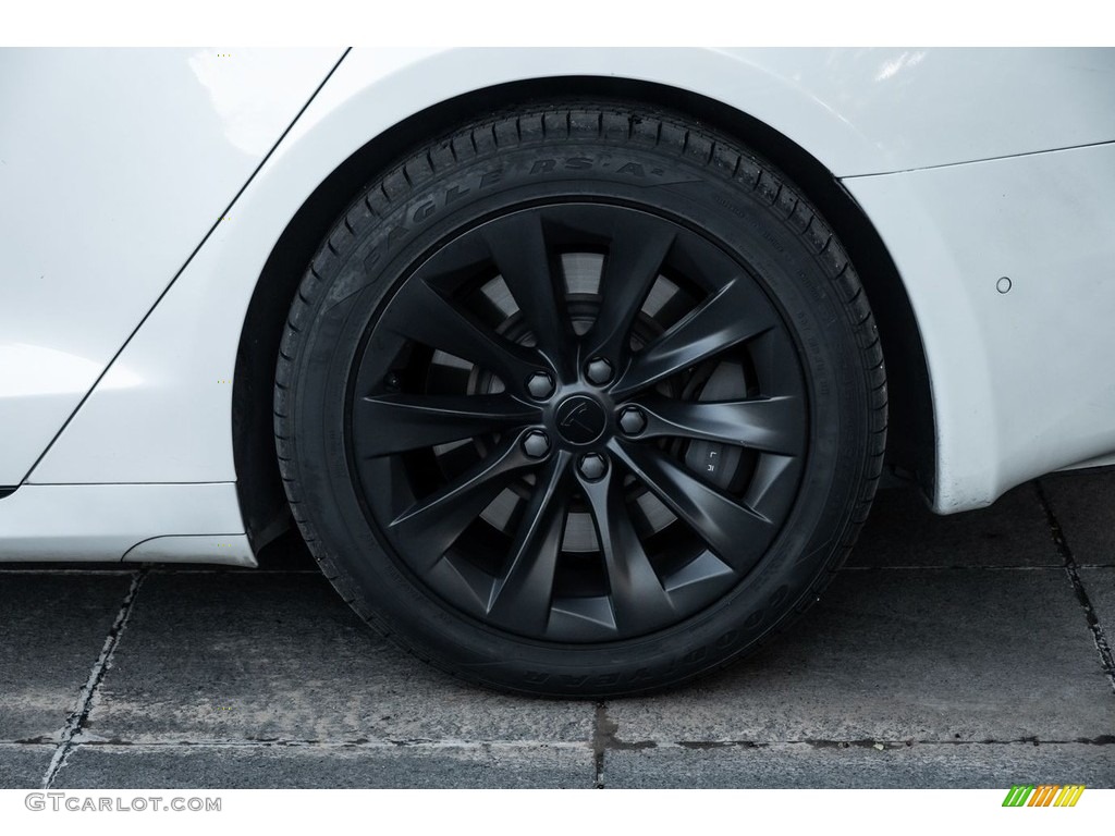 2017 Tesla Model S 75D Wheel Photos