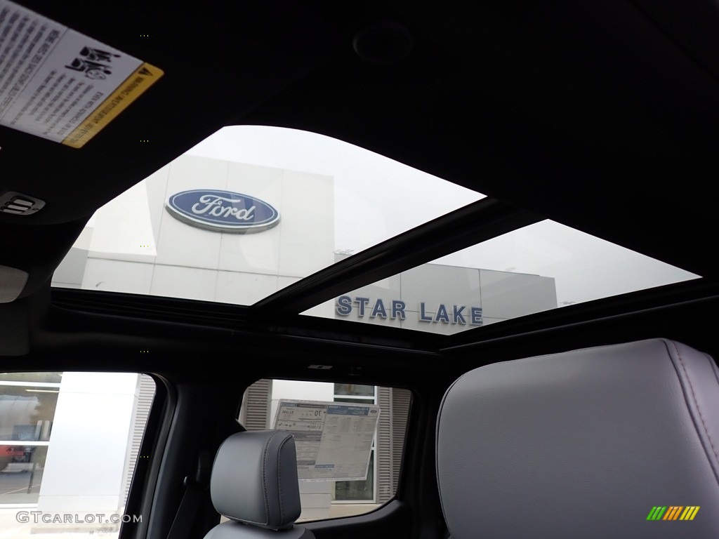 2023 Ford F150 Lightning Lariat 4x4 Sunroof Photos