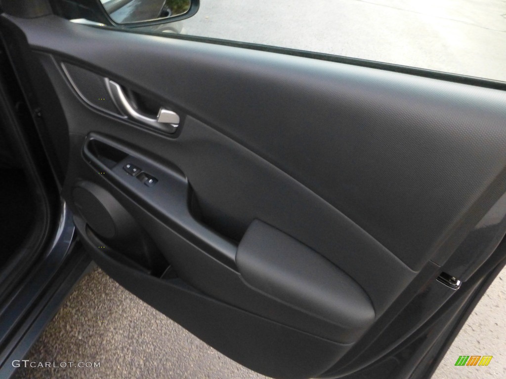 2021 Kona Limited AWD - Thunder Gray / Black photo #14
