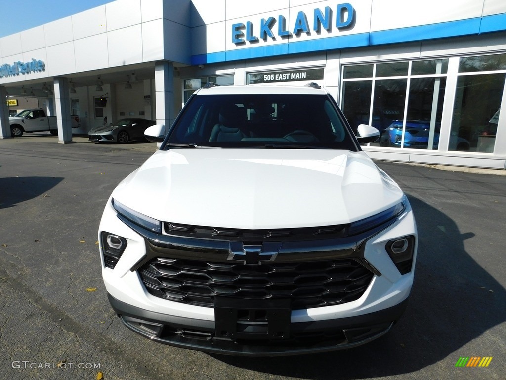 2024 TrailBlazer ACTIV AWD - Summit White / Jet Black/Artemis photo #11