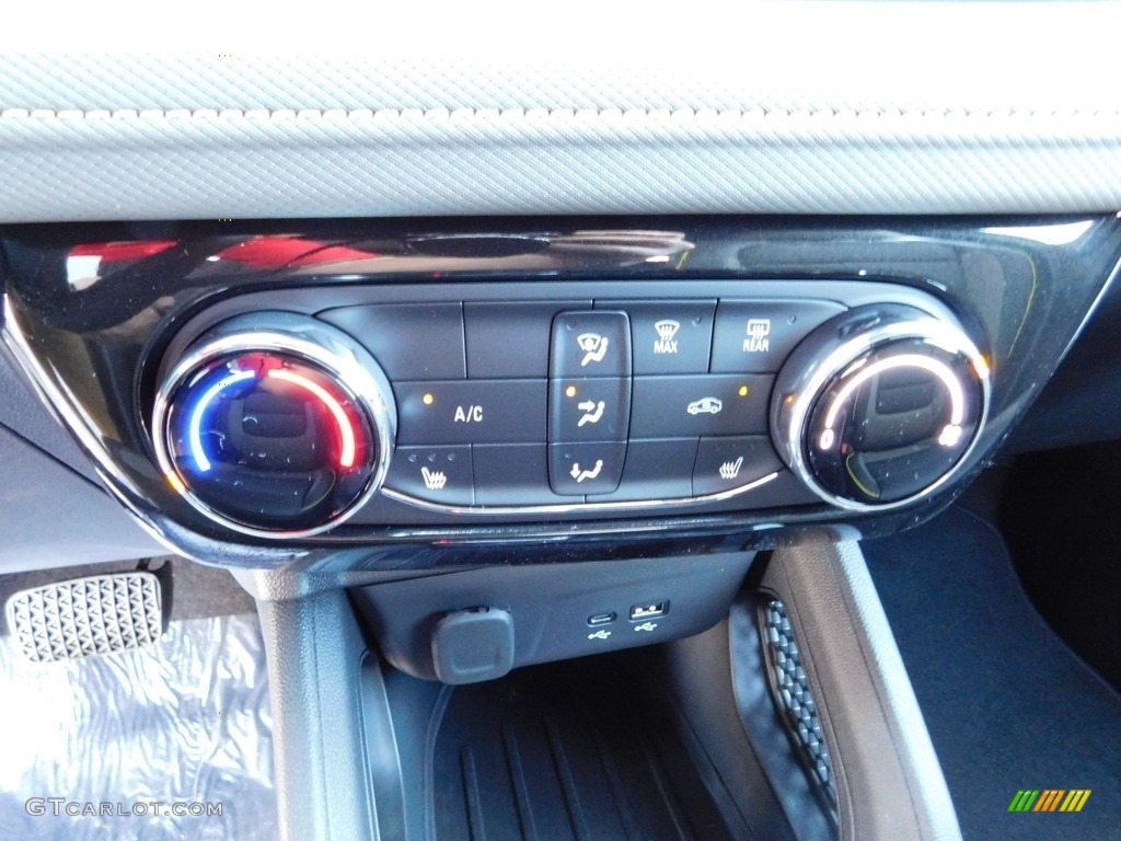 2024 Chevrolet Trailblazer ACTIV AWD Controls Photos