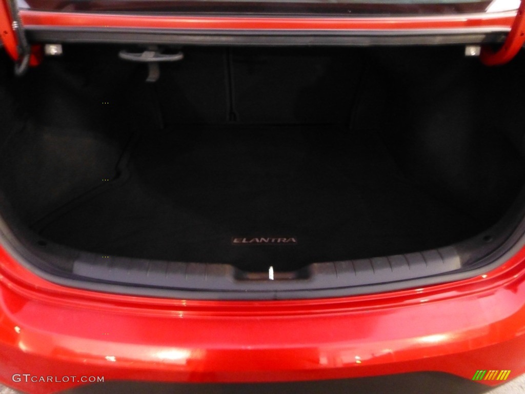 2020 Elantra SE - Scarlet Red Pearl / Beige photo #18