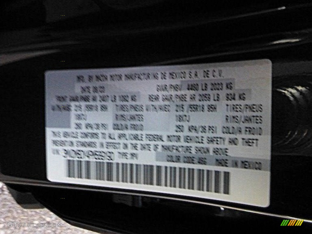 2023 CX-30 Turbo Premium AWD - Machine Gray Metallic / White photo #18