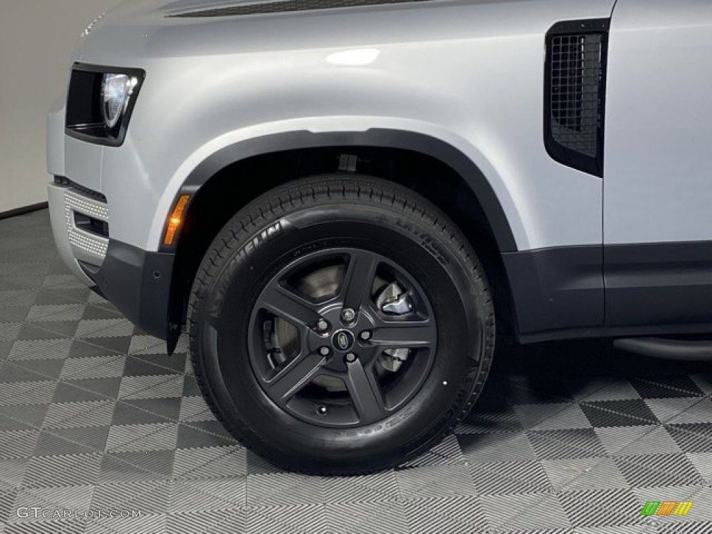 2023 Land Rover Defender 110 S Wheel Photos