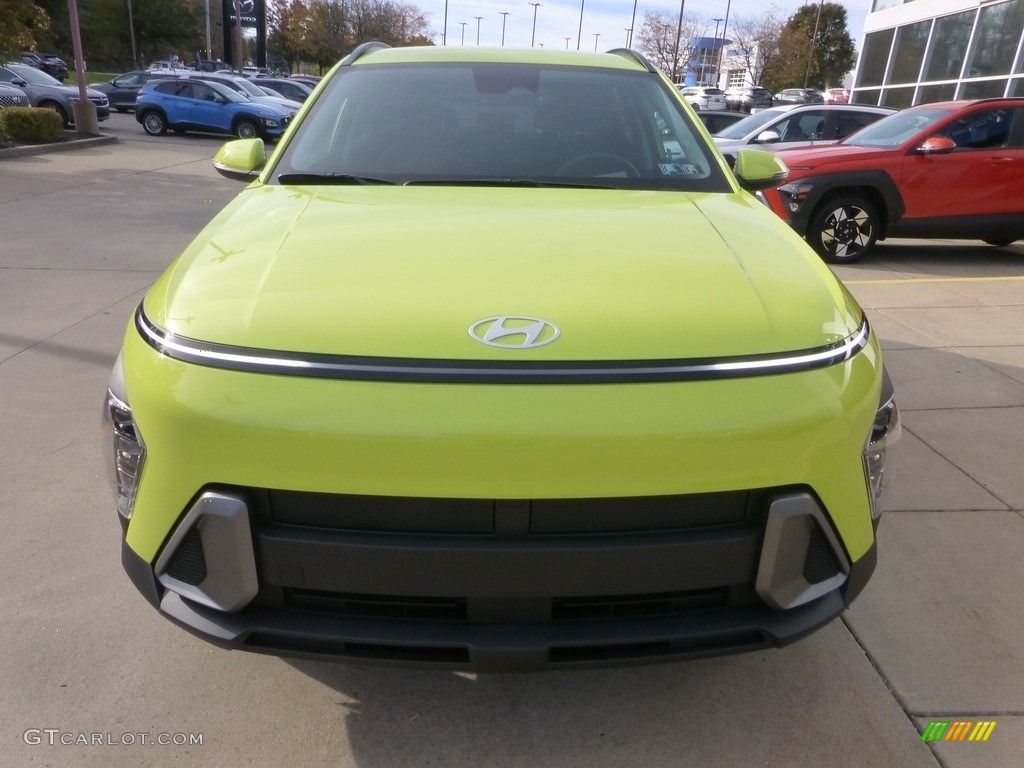 2024 Kona SEL AWD - Neoteric Yellow / Black photo #8