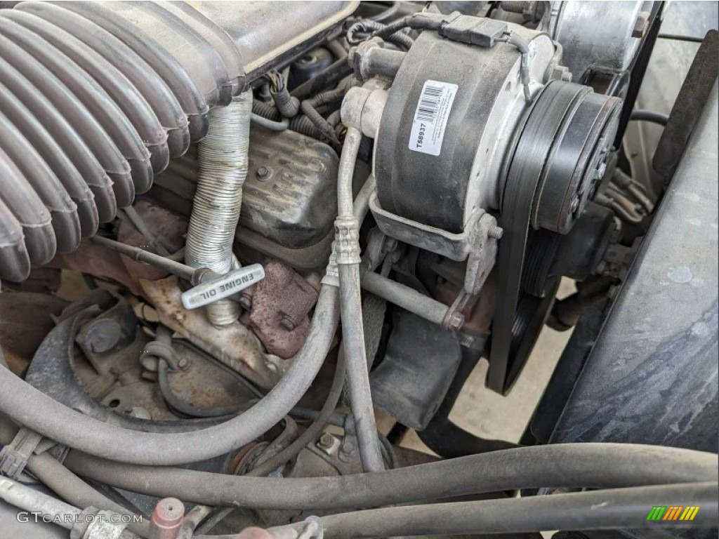 1989 Chevrolet C/K C1500 Silverado Regular Cab Engine Photos