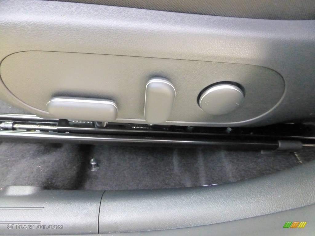 2024 Hyundai Kona SEL AWD Front Seat Photo #146724006