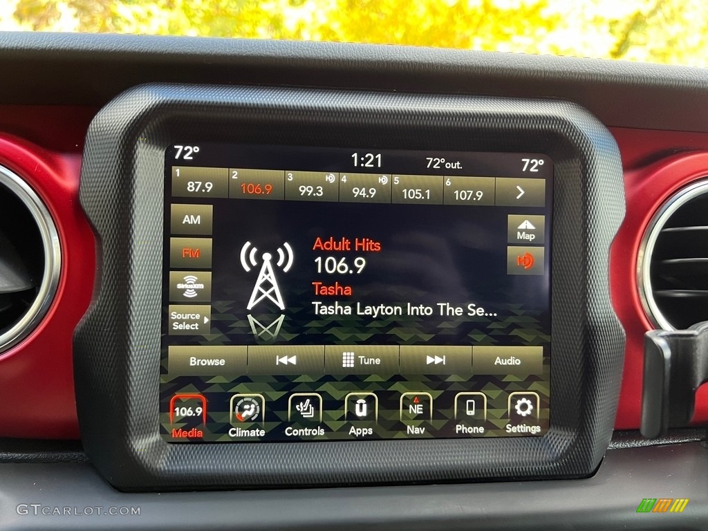 2021 Jeep Wrangler Unlimited Rubicon 4x4 Audio System Photos