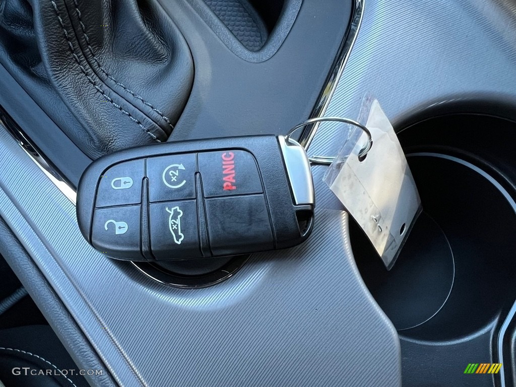 2023 Dodge Challenger SRT Hellcat JailBreak Widebody Keys Photo #146725077