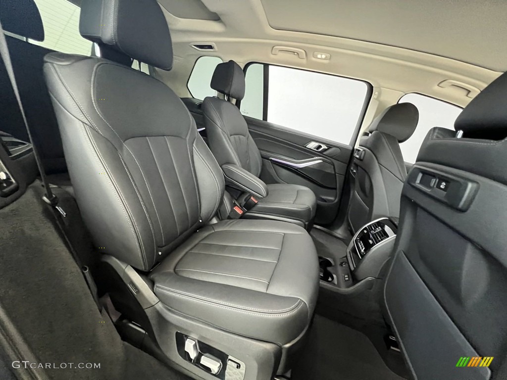 Black Interior 2022 BMW X7 xDrive40i Photo #146725562