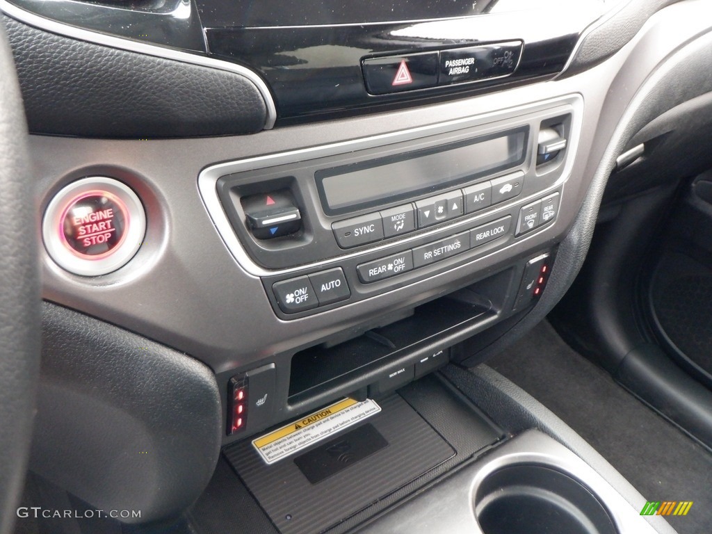 2021 Pilot Special Edition AWD - Platinum White Pearl / Black photo #19