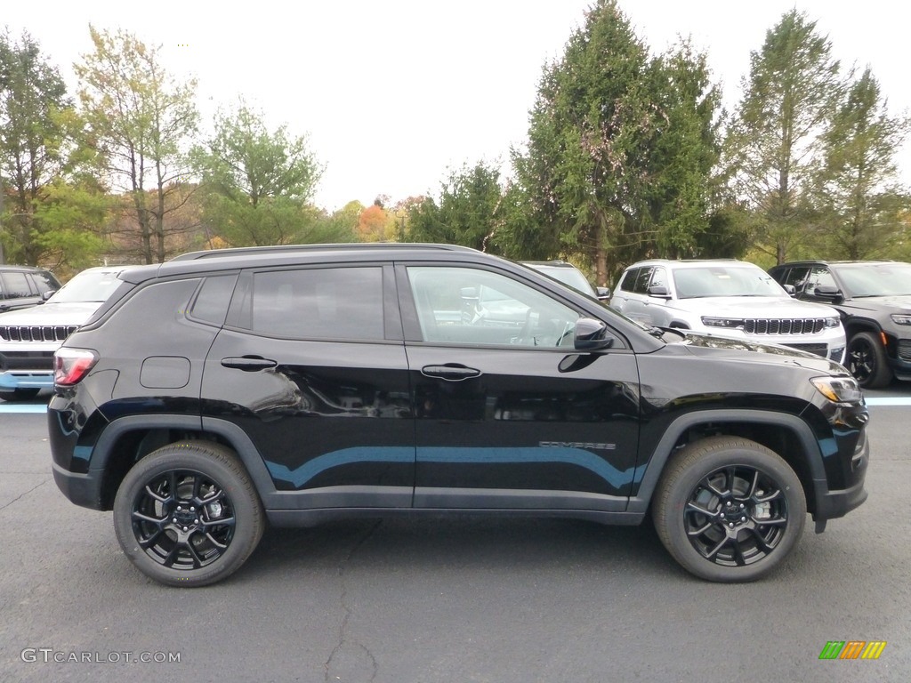 Diamond Black Crystal Pearl 2024 Jeep Compass Limited 4x4 Exterior Photo #146726936
