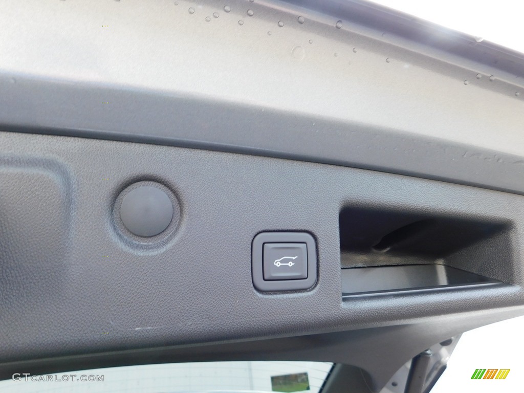 2024 Equinox Premier - Sterling Gray Metallic / Jet Black photo #43