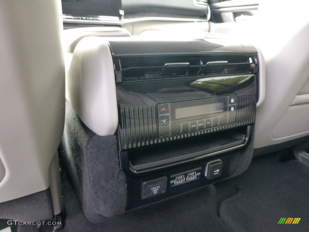 2023 Jeep Wagoneer Base 4x4 Controls Photo #146728349