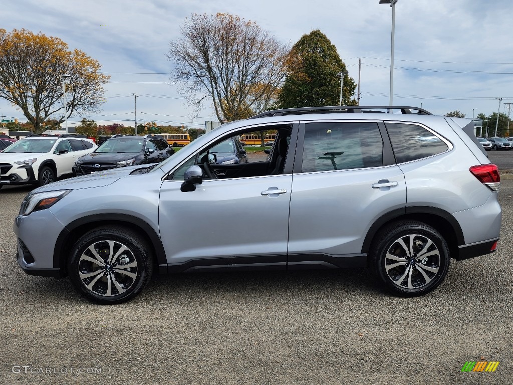 2023 Forester Limited - Ice Silver Metallic / Black photo #3