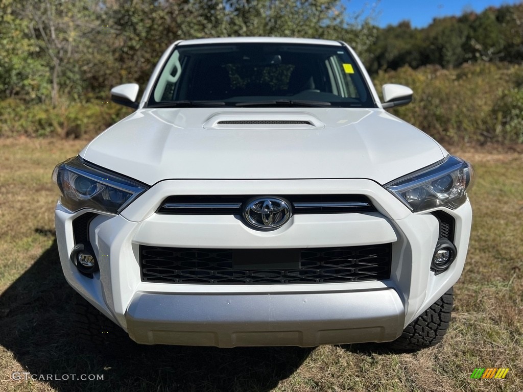 2022 4Runner TRD Off Road 4x4 - White / Black/Graphite photo #3