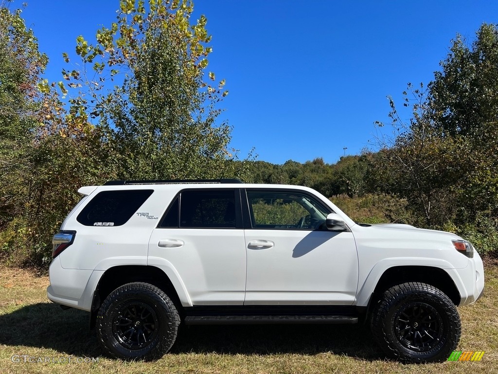 White 2022 Toyota 4Runner TRD Off Road 4x4 Exterior Photo #146729558