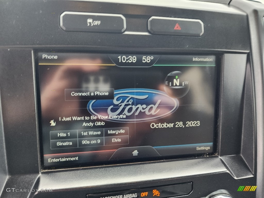 2015 F150 XLT SuperCrew 4x4 - Oxford White / Medium Earth Gray photo #17