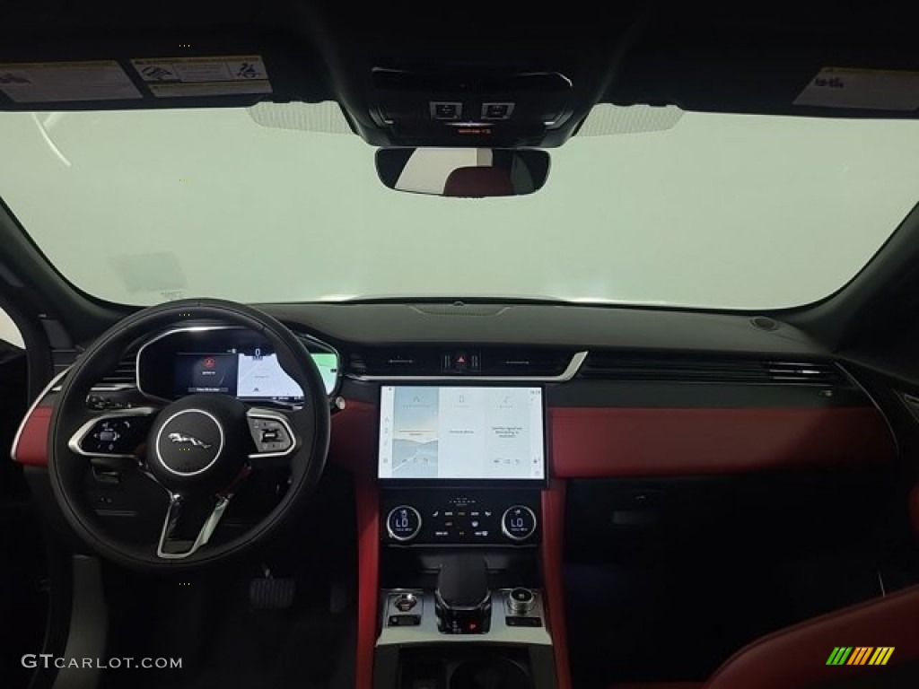 2024 Jaguar F-PACE P250 R-Dynamic S Dashboard Photos