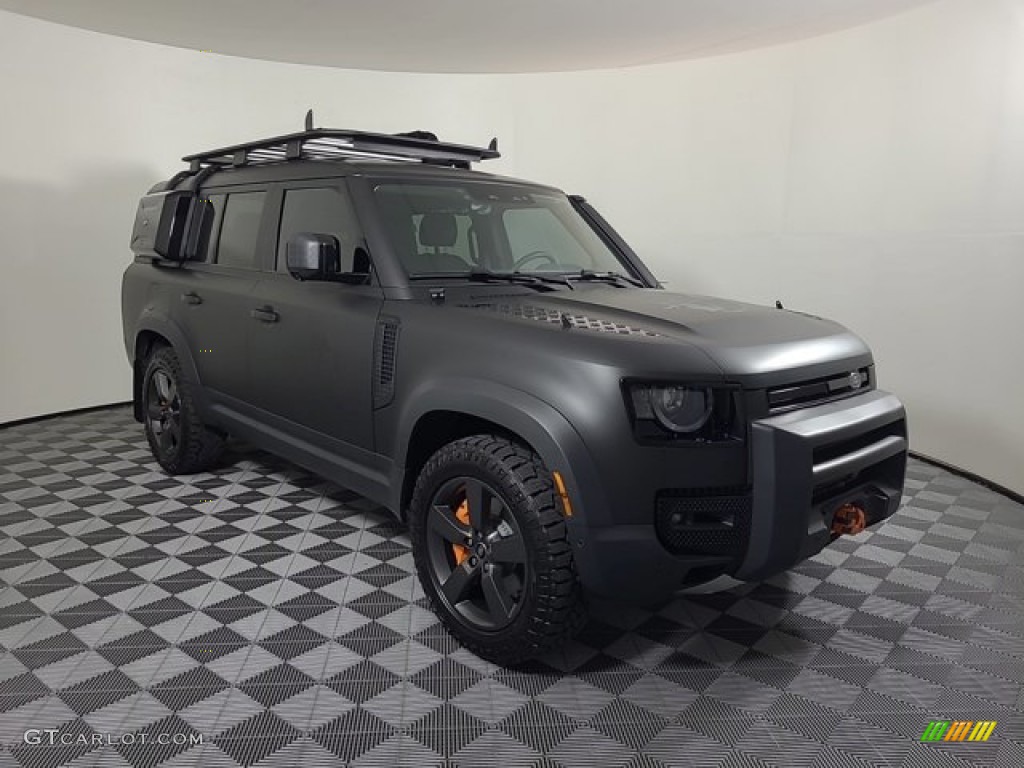 2023 Land Rover Defender 130 SE TReK Edition Exterior Photos