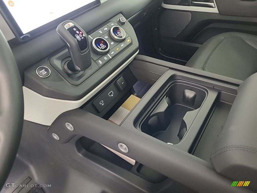 2024 Land Rover Defender 110 S Controls Photos
