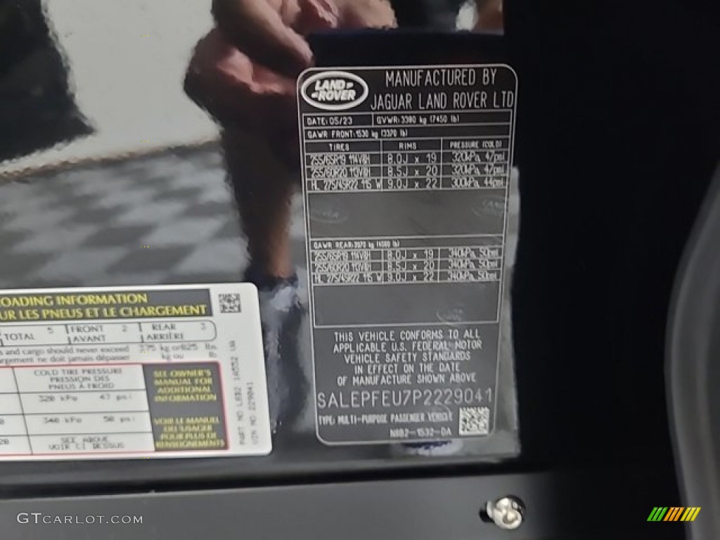 2023 Land Rover Defender 130 SE TReK Edition Info Tag Photos
