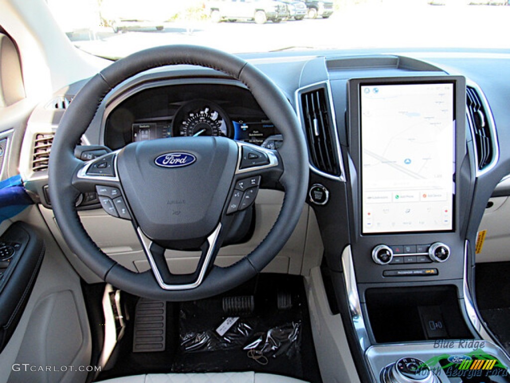 2024 Edge Titanium AWD - Star White Metallic Tri-Coat / Medium Soft Ceramic photo #15