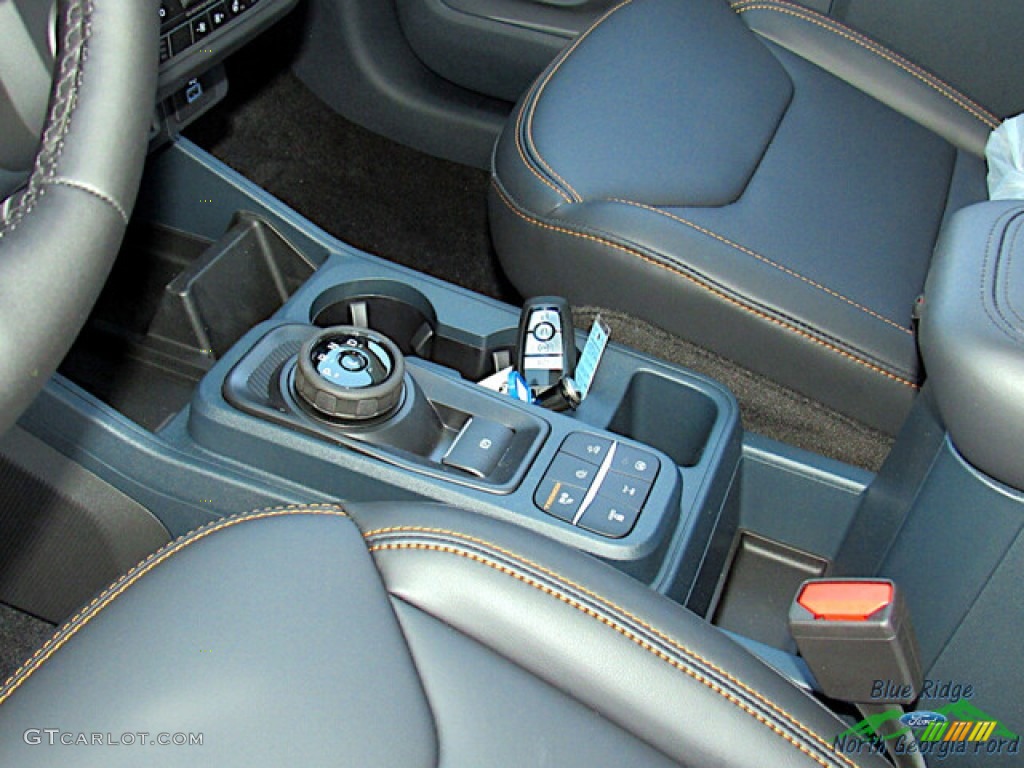 2023 Ford Maverick Lariat Tremor AWD Controls Photos
